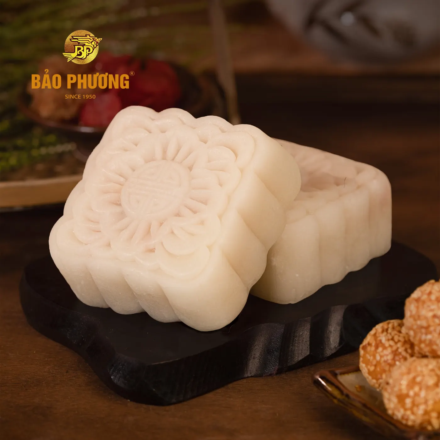 Bánh dẻo nhân thập cẩm jăm bông 1 trứng muối (260g)