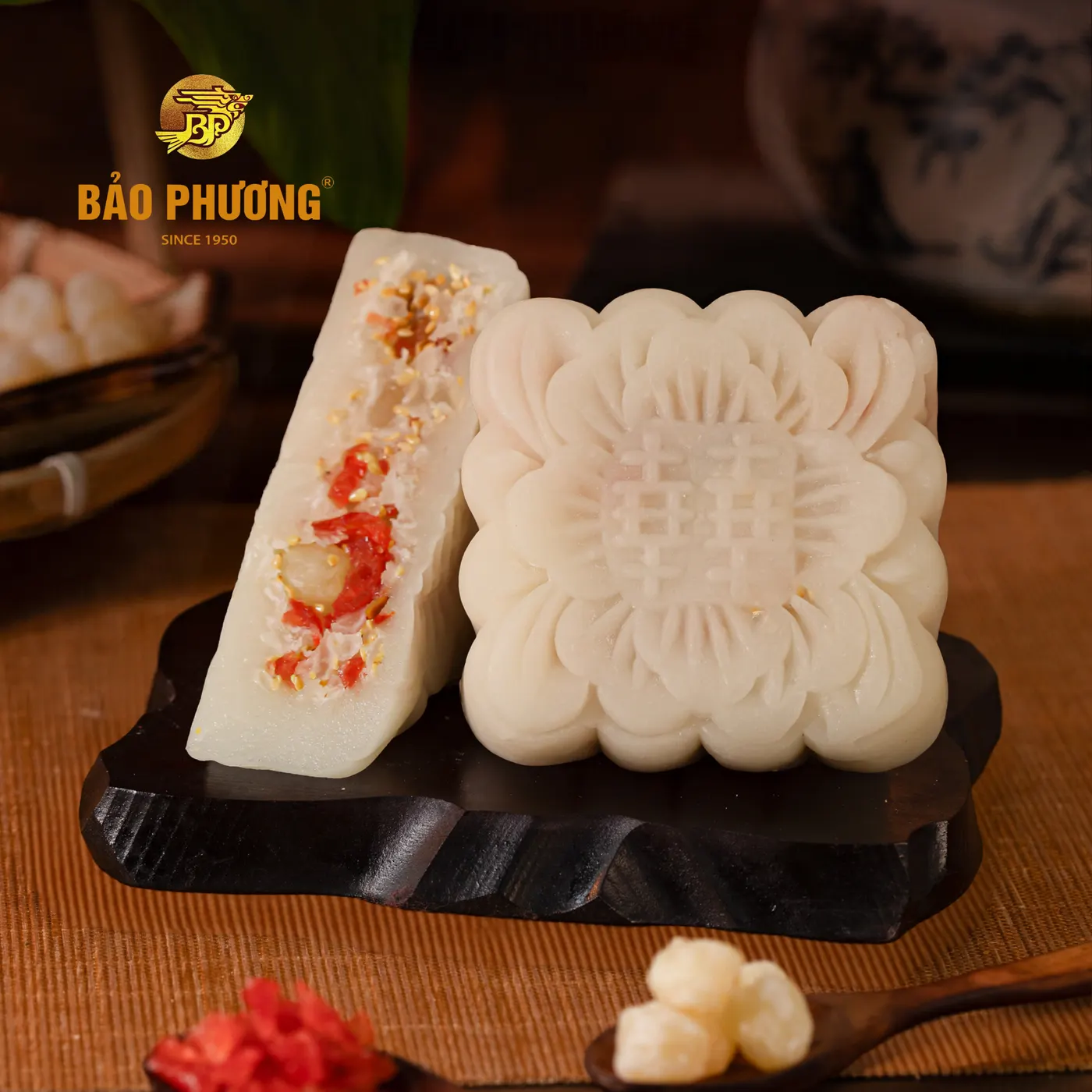 Bánh dẻo nhân thập cẩm (260g) - ảnh 2